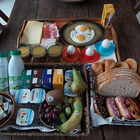 De Linderd Bed & Breakfast Алст Екстериор снимка