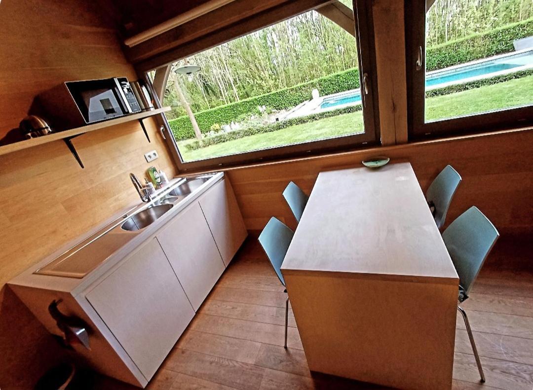 De Linderd Bed & Breakfast Алст Екстериор снимка